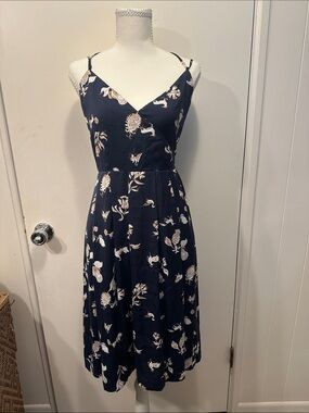 Madewell Navy Floral V-Neck Midi Dress